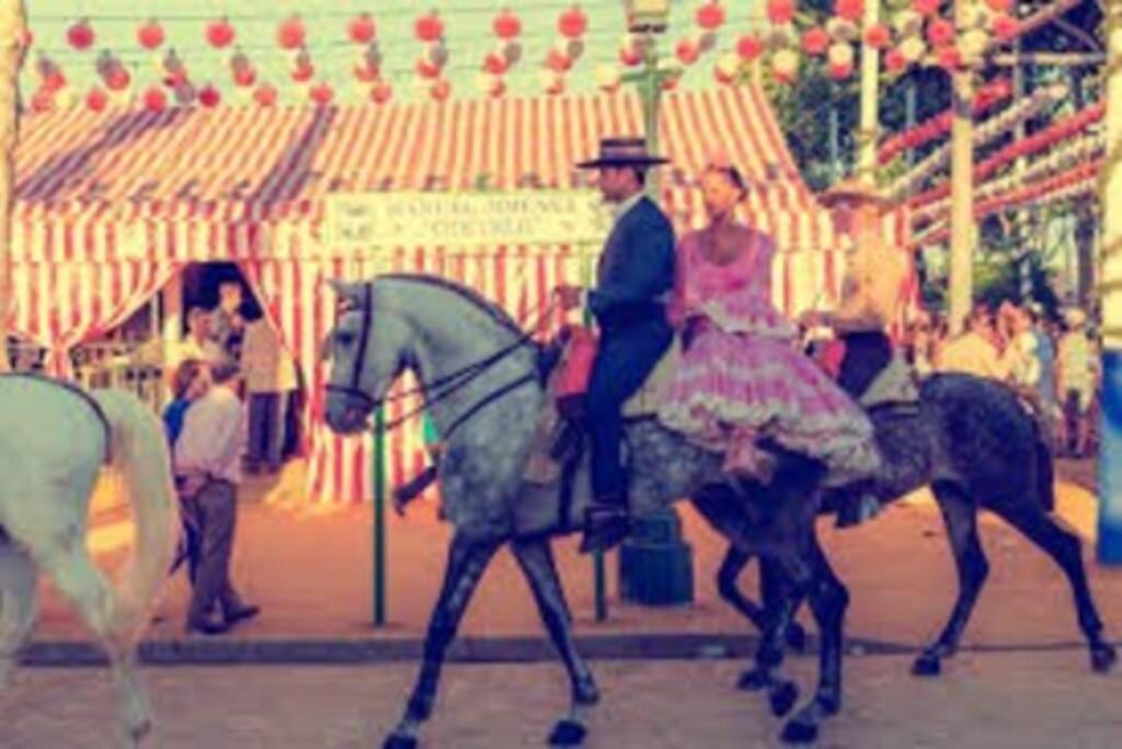 Cheap & Chic In The Center Of Sevilla 外观 照片